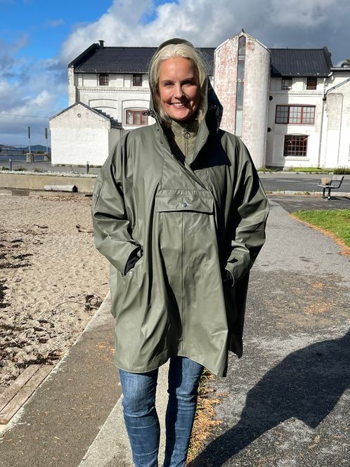 Huvudbild Regnponcho - olivgrön