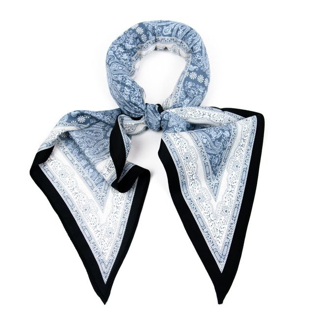 Huvudbild Trekantsscarf 130 x 60 cm - bandanamönster i blå ...