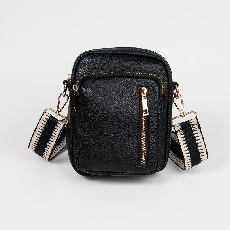 LEVI city-väska med mönstrad rem - svart