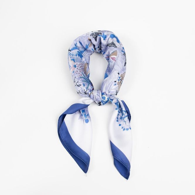 Huvudbild Liten scarf blå med konstnärligt mönster
